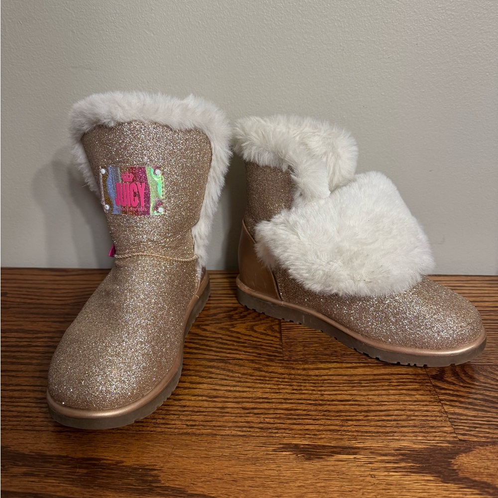 Juicy Couture Sparkling Gold Boots with White Faux Fur